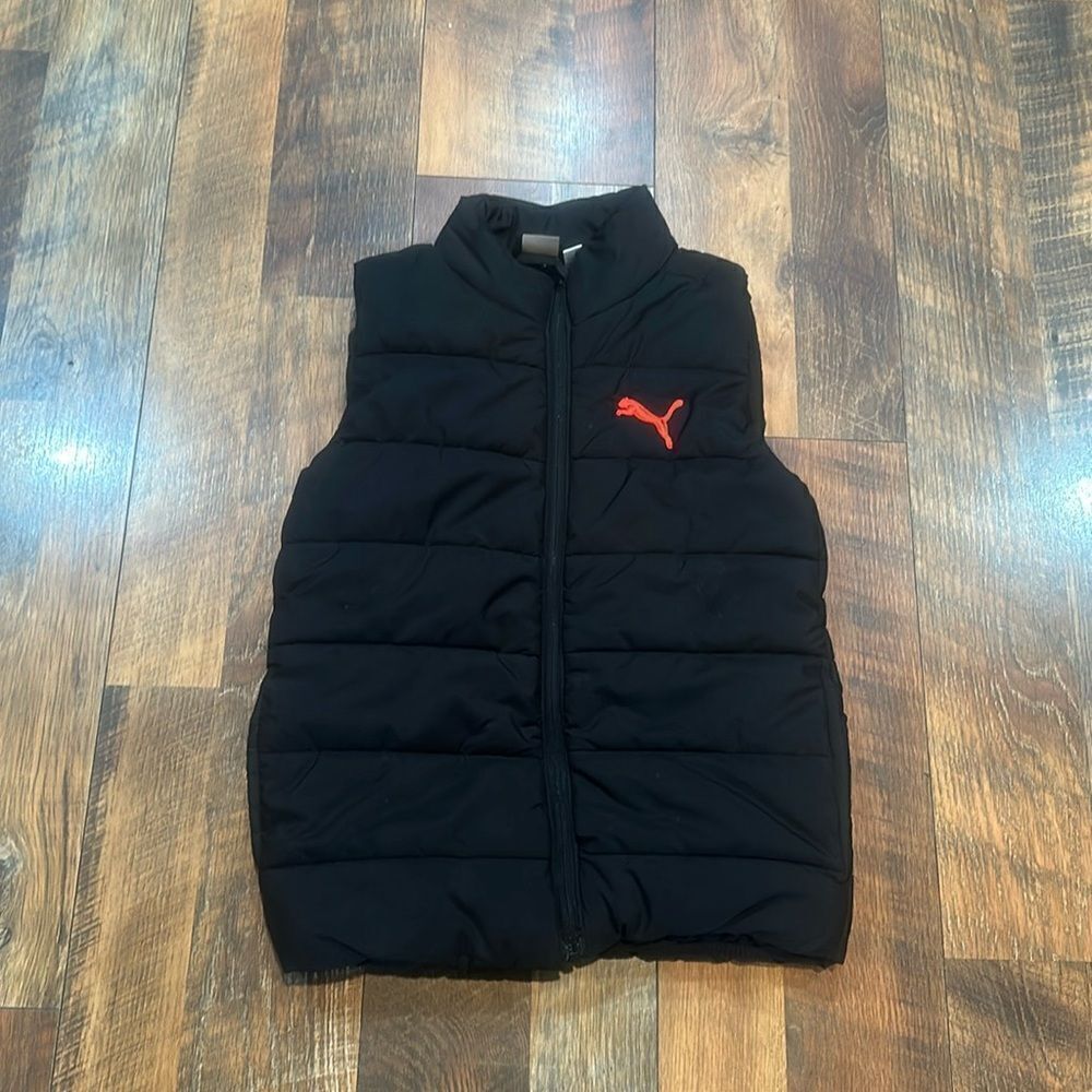 Puma vest S (6001)
